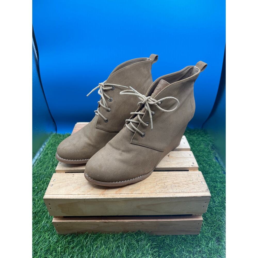 Nautica Waterline Tan Suede Lace Up Wedge Booties - Shoes - Women's Size 9.5